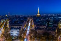 KTC6136 Illuminated Eiffel tower at night seen from the Arc de Triomphe in Paris