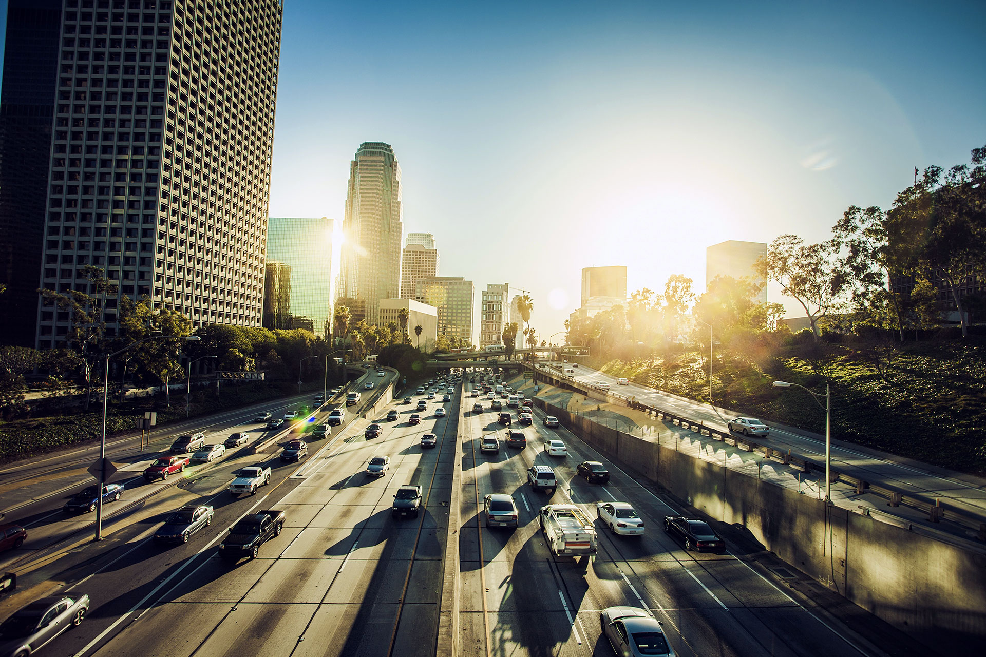 Traffic in Downtown LA in the context of managed lanes